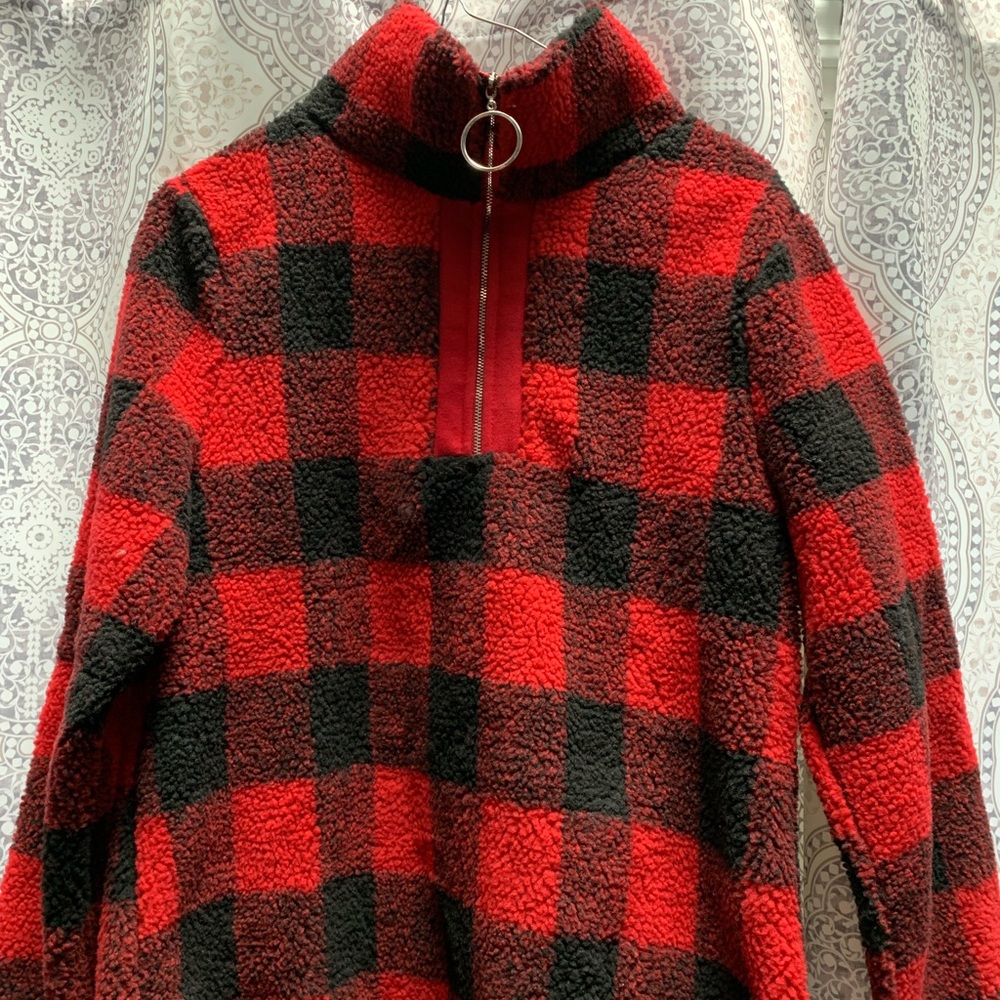 NWOT Small Buffalo Check PlaidFleece Pullover